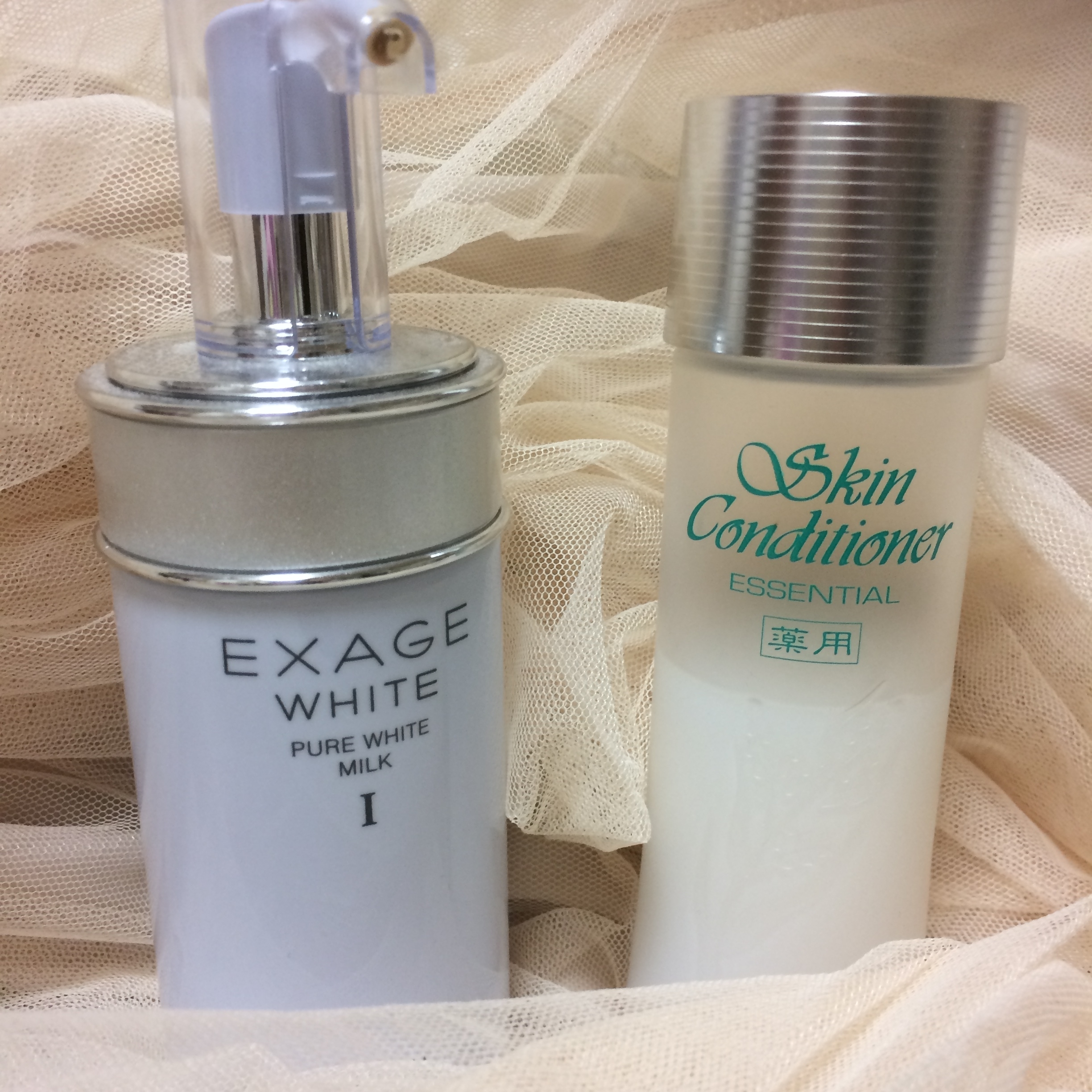 アルビオン / エクサージュホワイト ピュアホワイト ミルク Iの公式