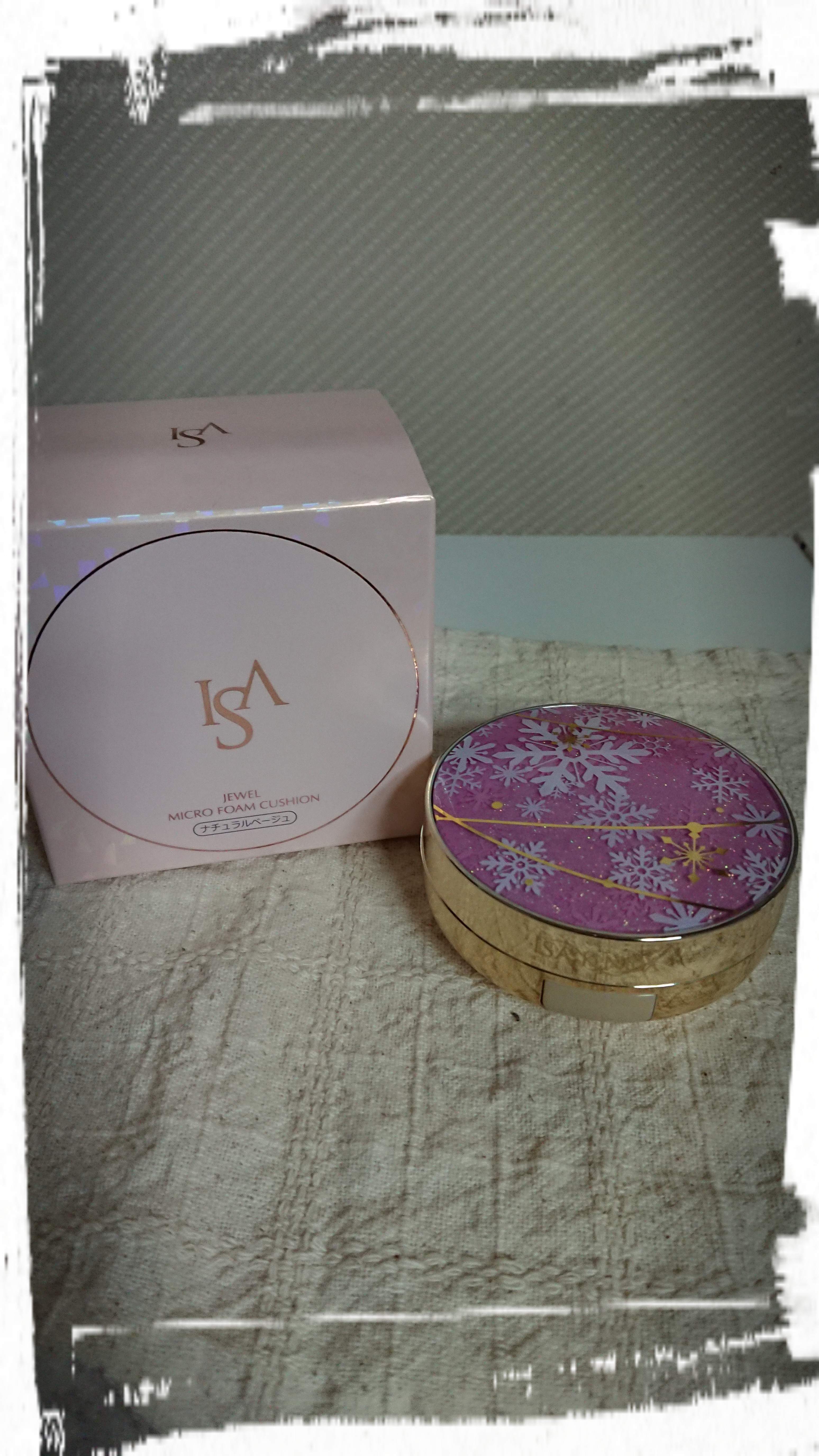 ISAKNOX(イザノックス) / マイクロフォームクッションの公式商品情報