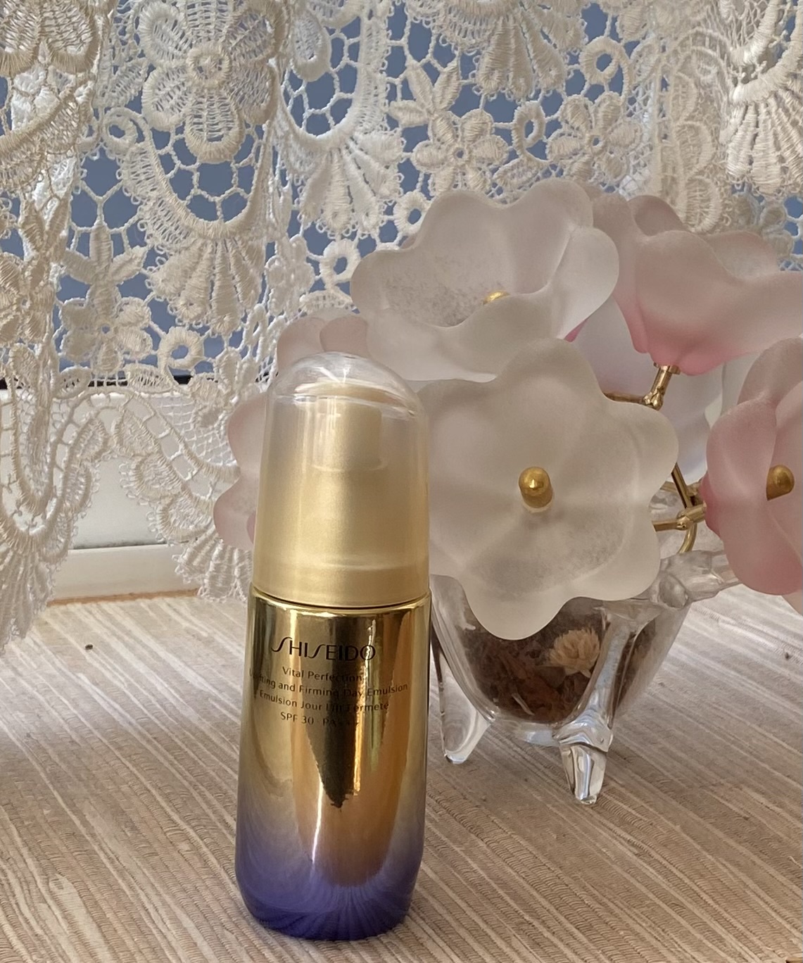 SHISEIDO / バイタルパーフェクション UL ファーミング デー