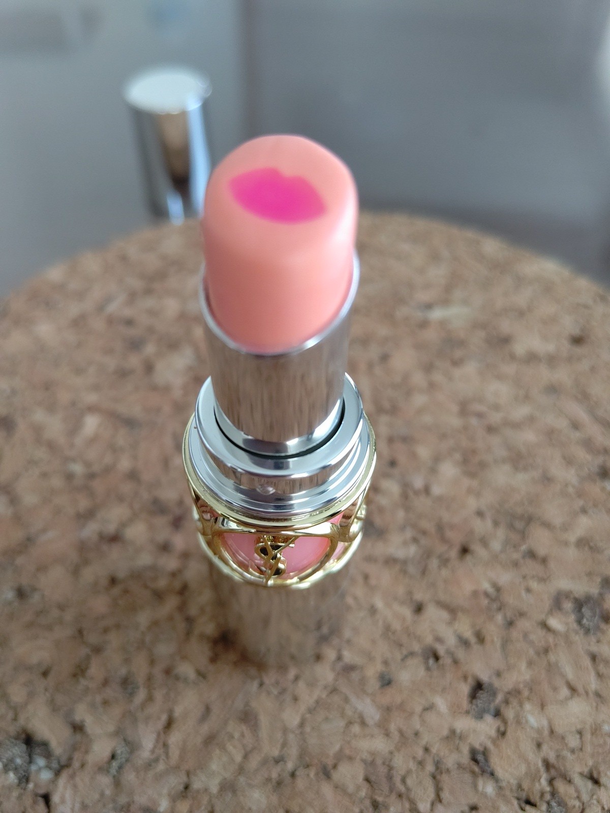 イヴ・サンローラン / ルージュ ヴォリュプテ ティントインバーム N°14