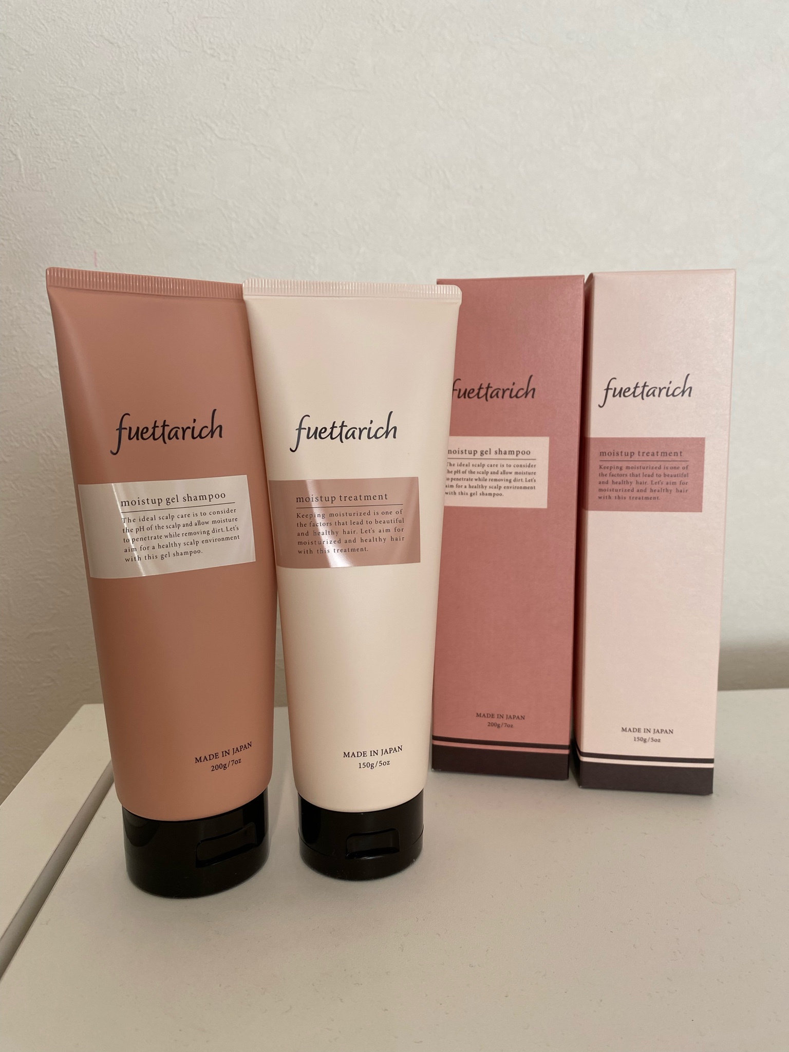 fuettarich(フエッタリッチ) / モイストアップジェルシャンプーの公式