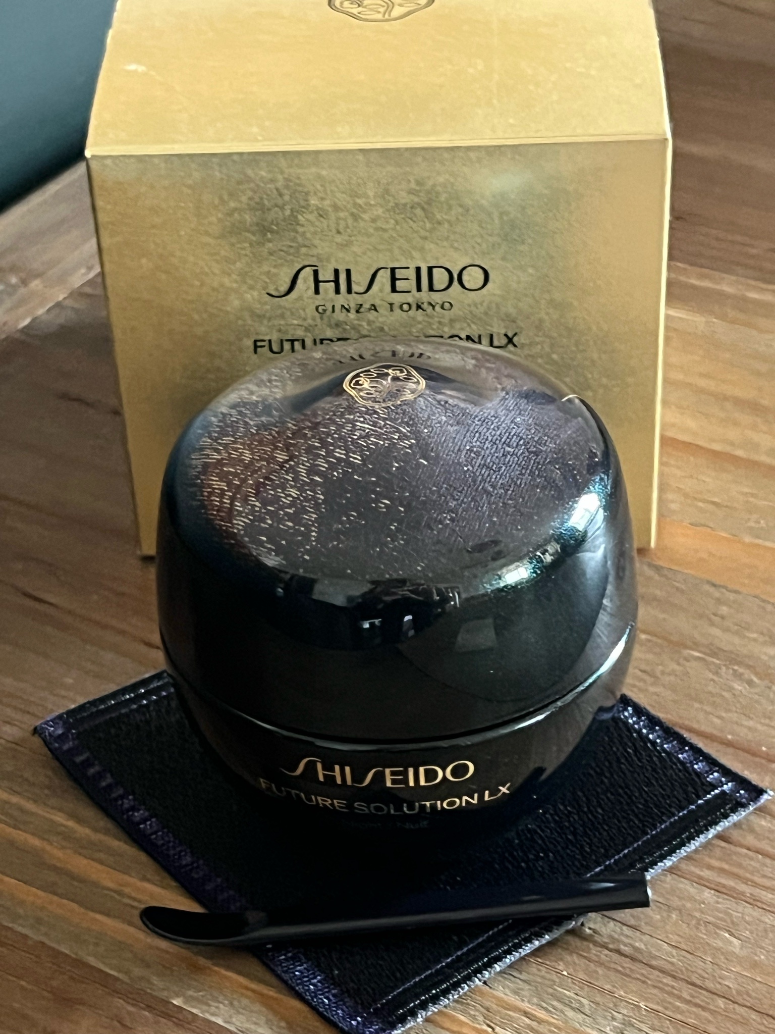 SHISEIDO / フューチャーソリューション LX トータル Rクリーム 50gの