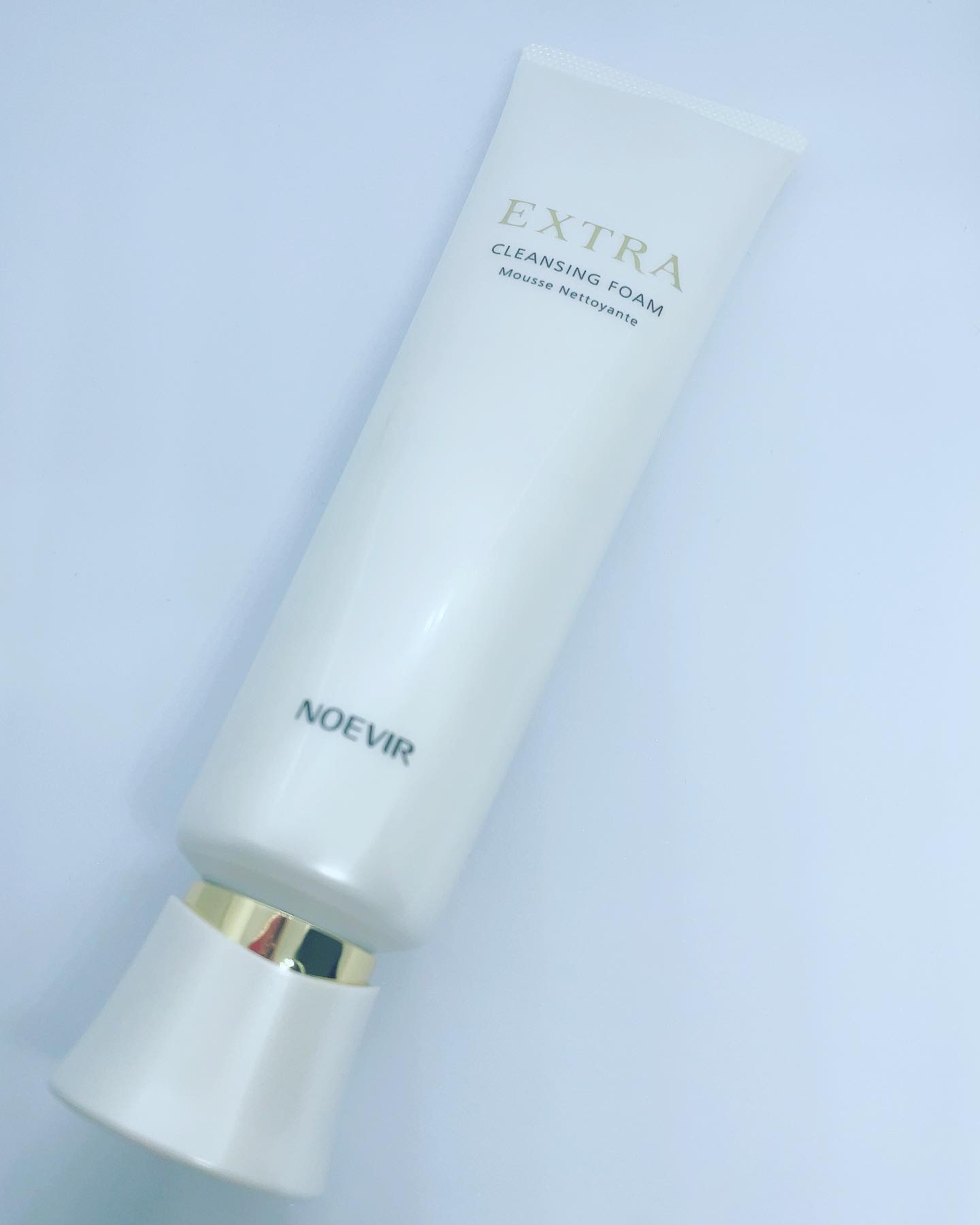 ノエビア / エクストラ 薬用クレンジングマッサージクリーム(旧)の公式