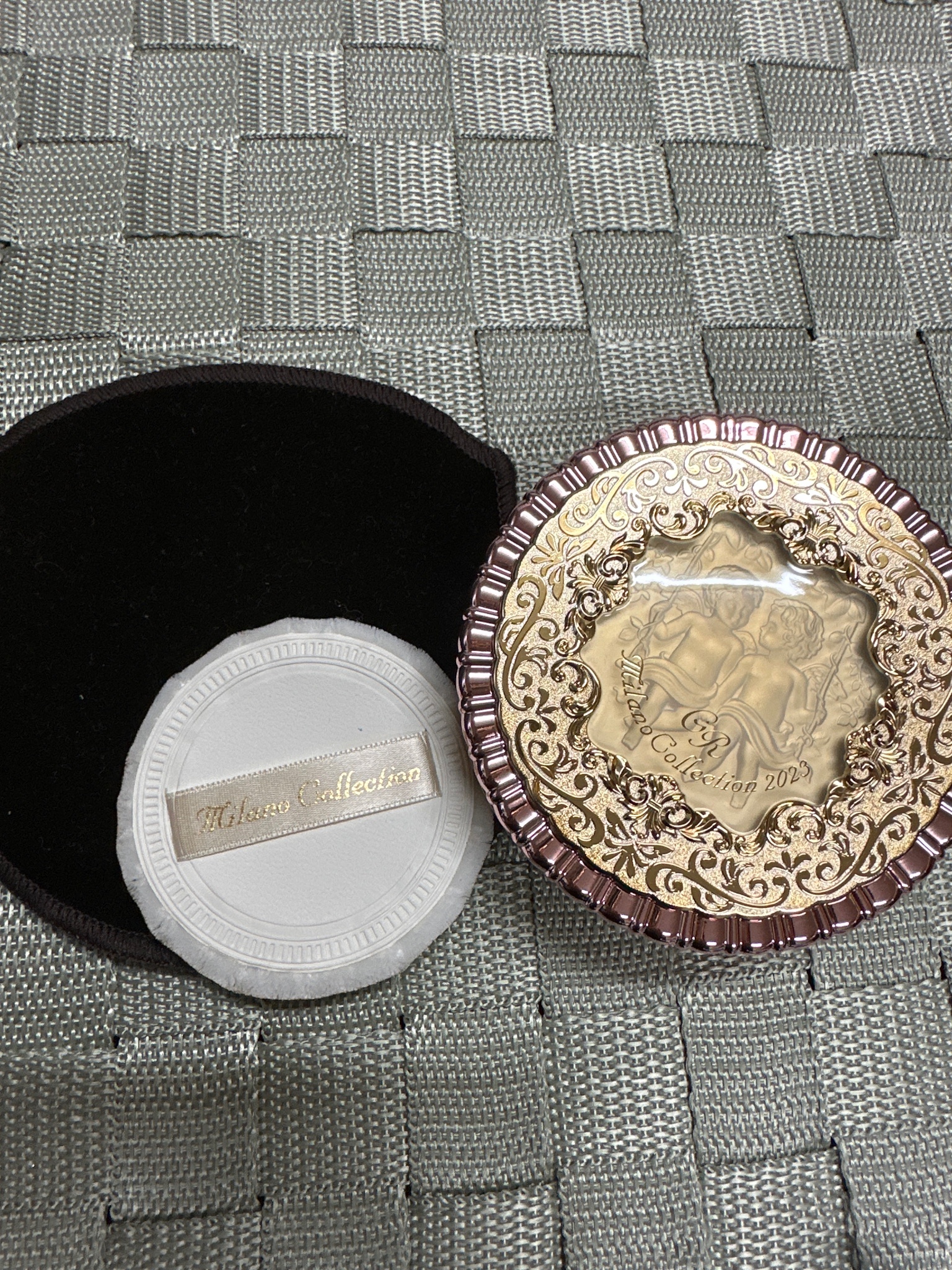 ミラノコレクション / GR フェースアップパウダー2023 30gの公式商品