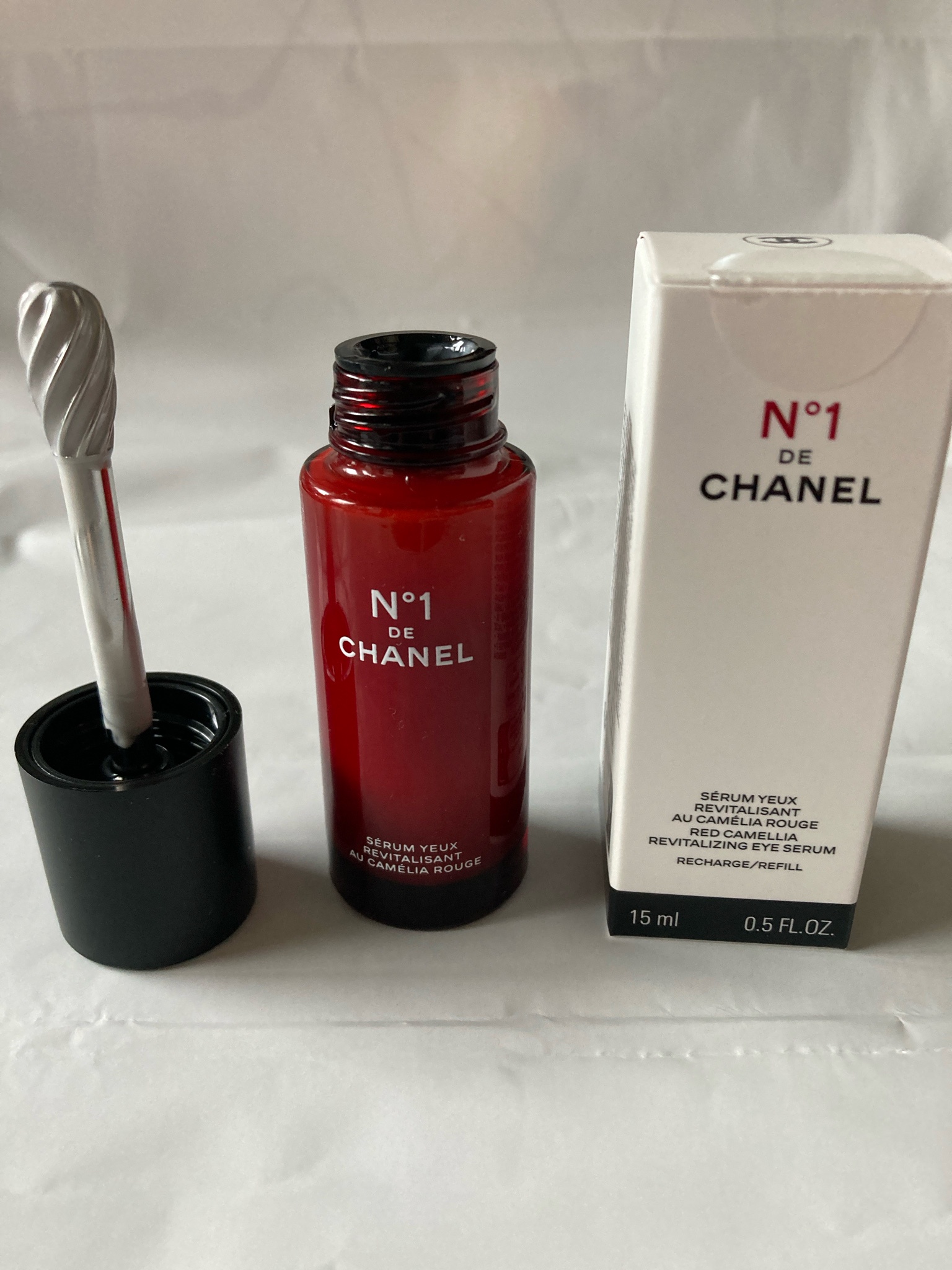 シャネル / アイセラム N°1 ドゥ シャネルの公式商品情報｜美容