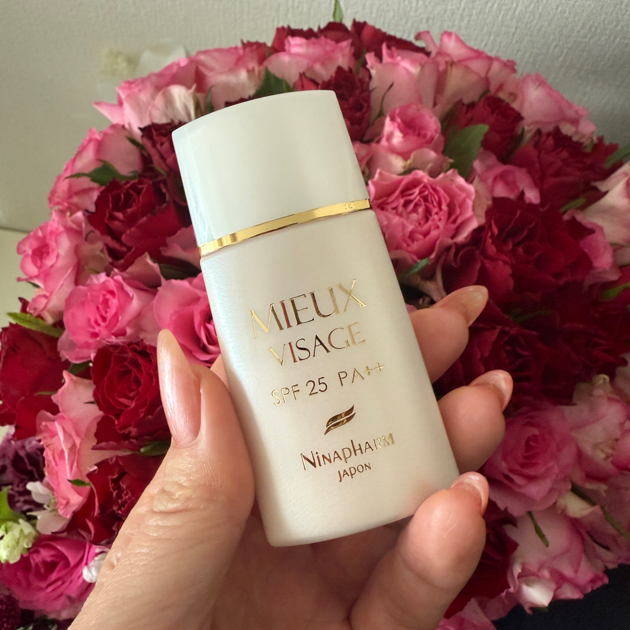 ニナファーム / UVリキッド ミュー ヴィサージュの公式商品情報｜美容