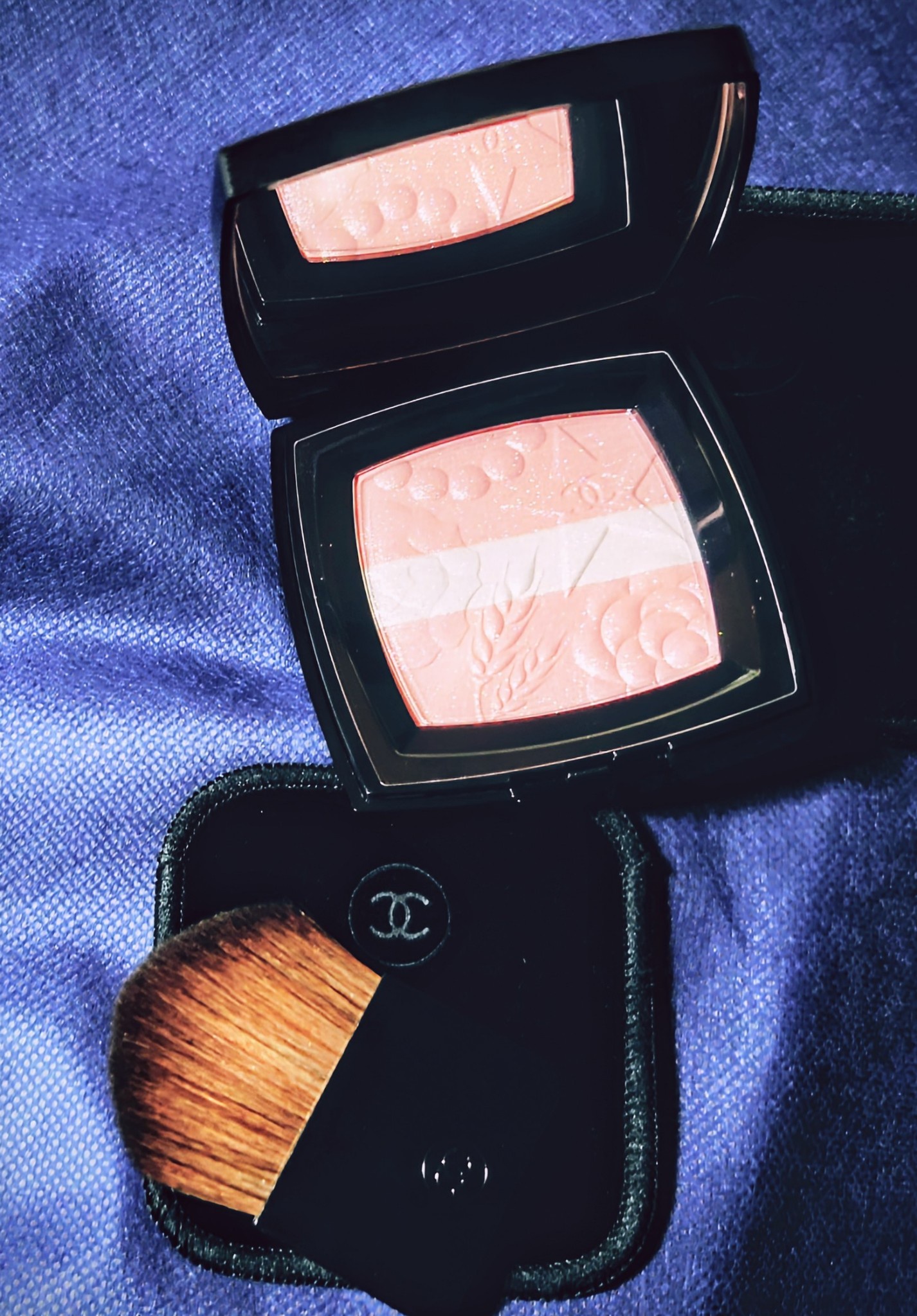 シャネル / レ シーニュ ドゥ シャネルの公式商品情報｜美容・化粧品