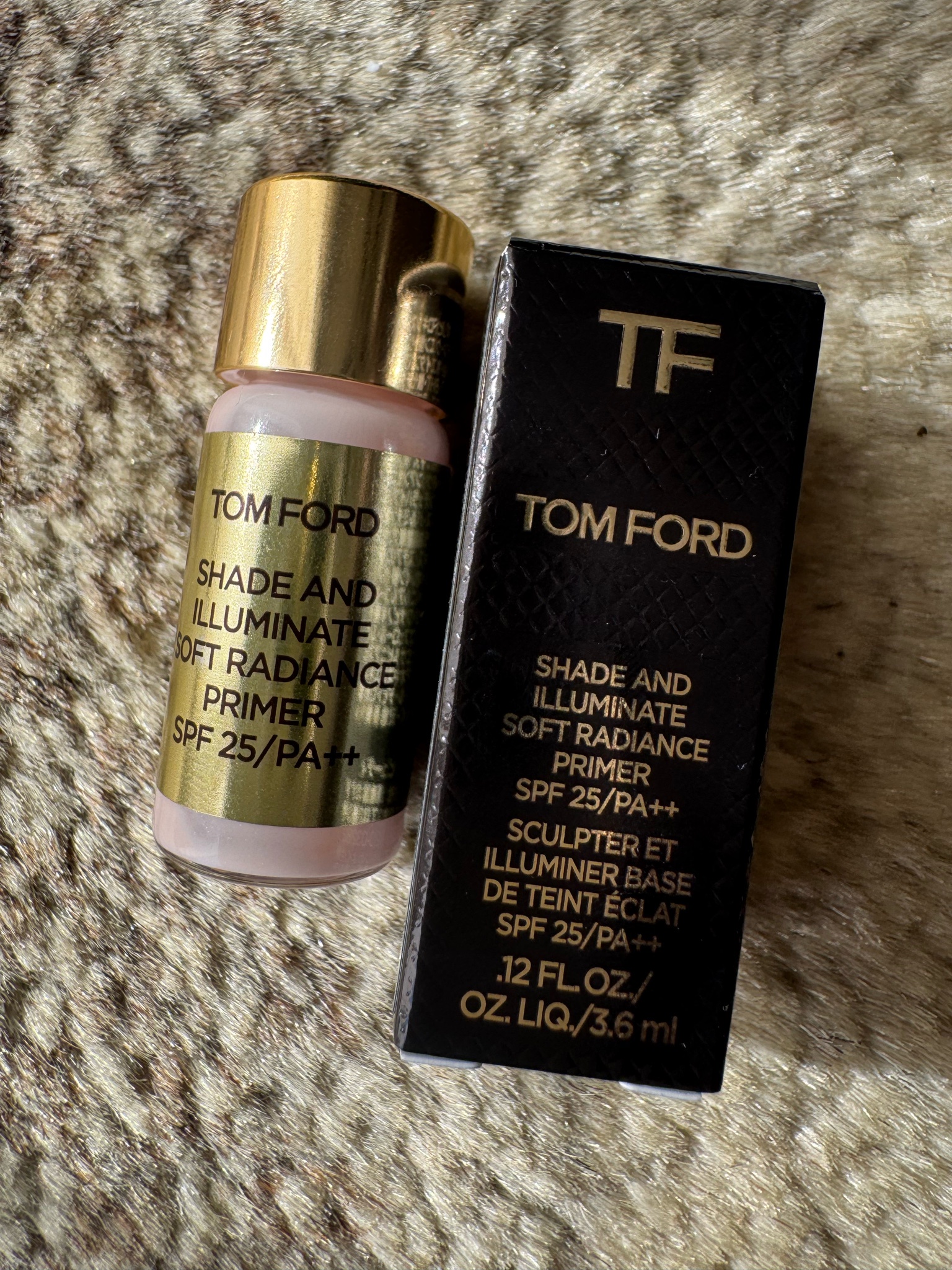 トム フォード ビューティ / シェイド アンド イルミネイト ソフト