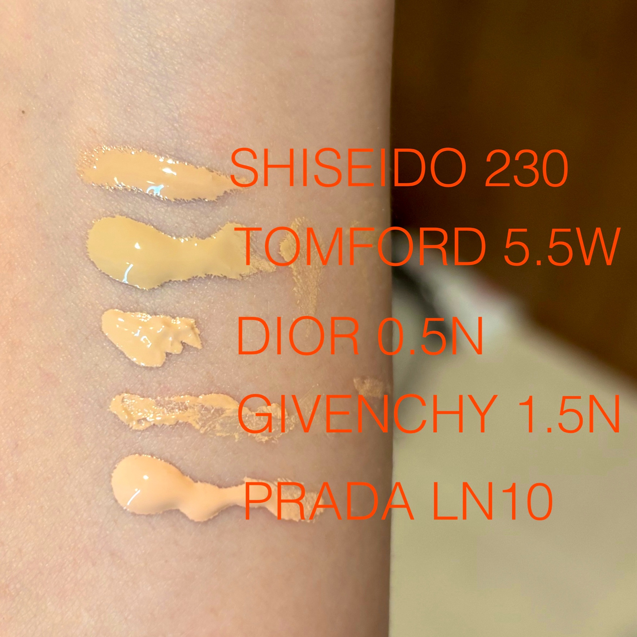 トム フォード ビューティ / アーキテクチャー ラディアンス ハイド