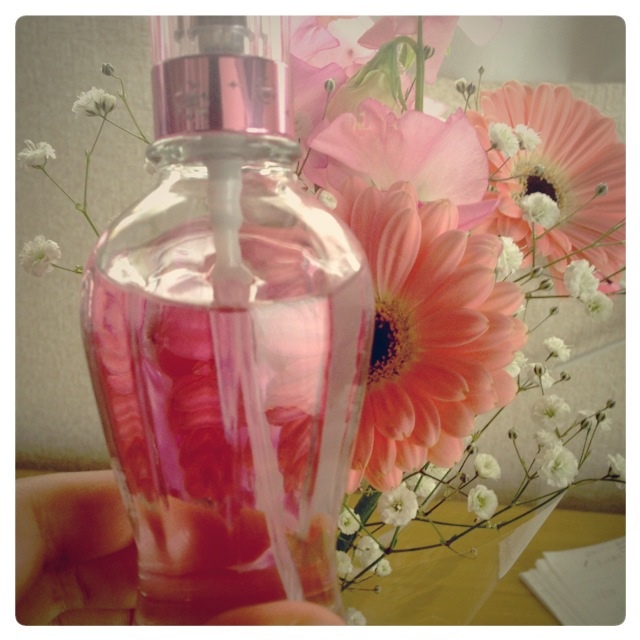 SALA(サラ) / フレグランス(サラの香り)NWの公式商品情報｜美容