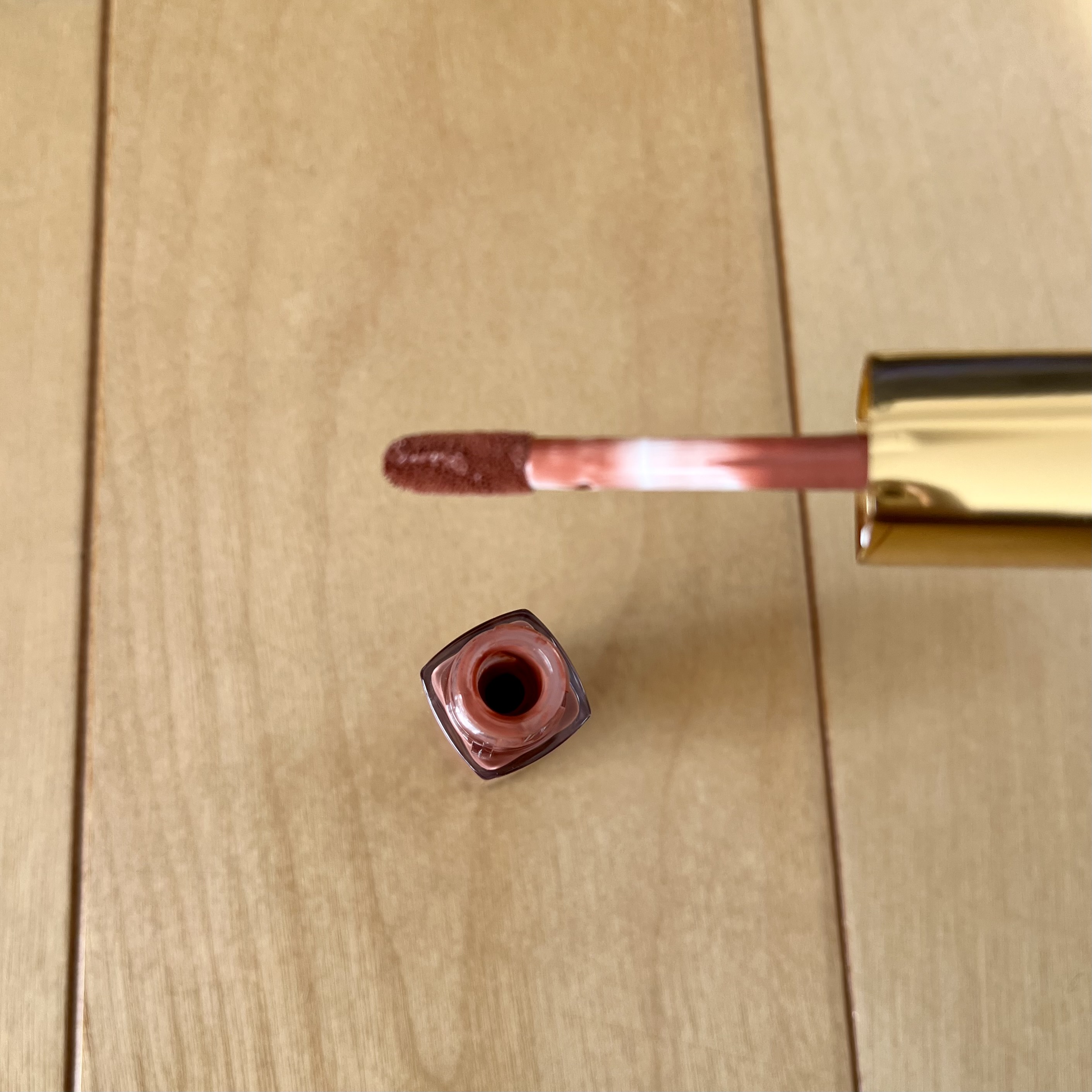 シャネル / ル ルージュ デュオ ウルトラ トゥニュ 188 キャラメル