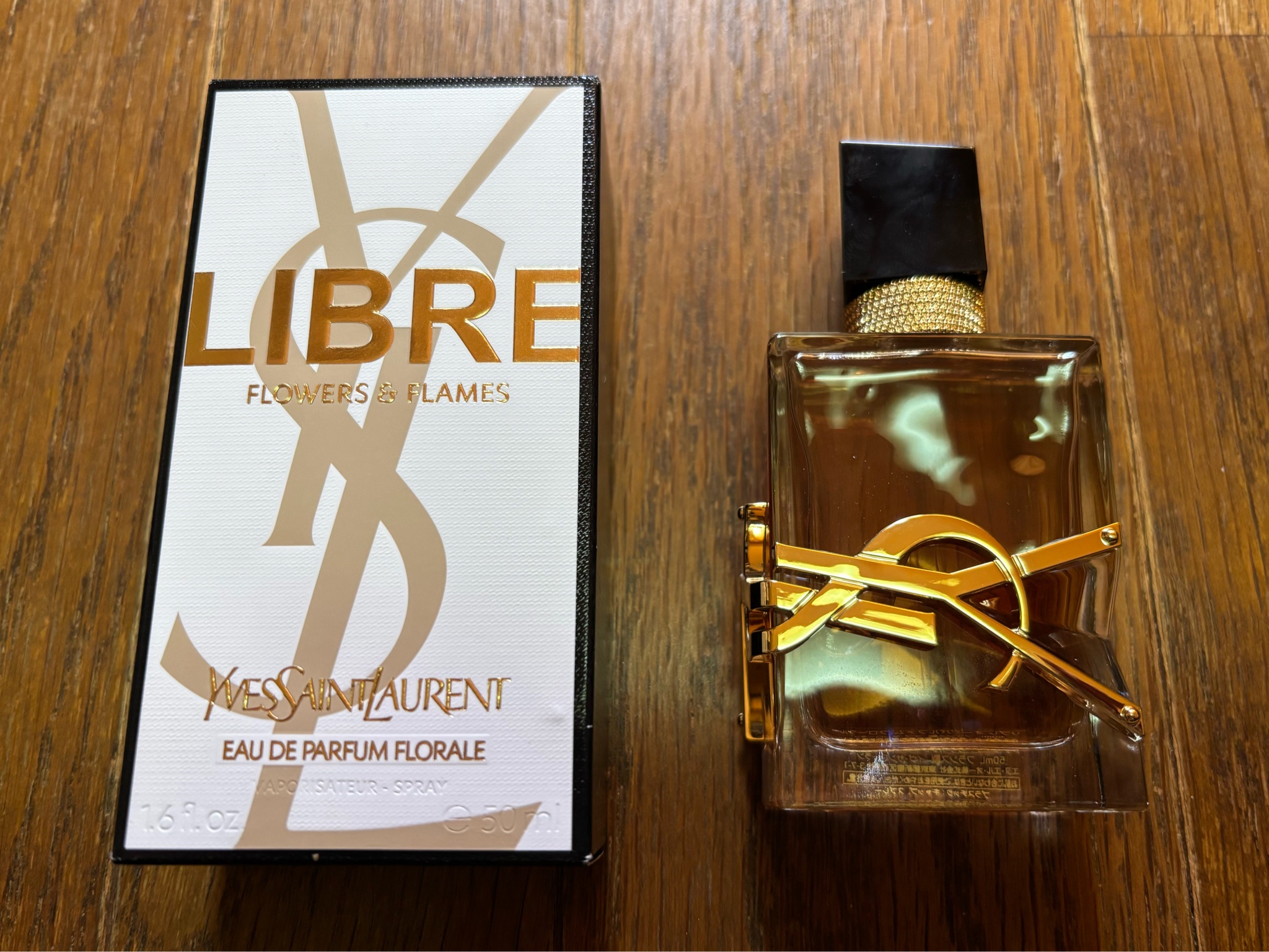 イヴ・サンローラン / リブレ オーデパルファム フローラル 50mLの公式