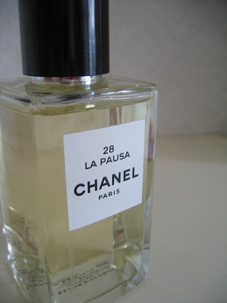 シャネル / レ ゼクスクルジフ 28 ラ パウザ オードゥ トワレット