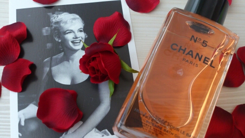 シャネル / シャネル N°5 ミルキー バスの公式商品情報｜美容・化粧品