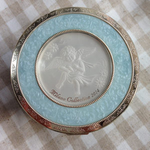 カネボウ / フェースアップパウダー＜ミラノコレクション2014＞の公式