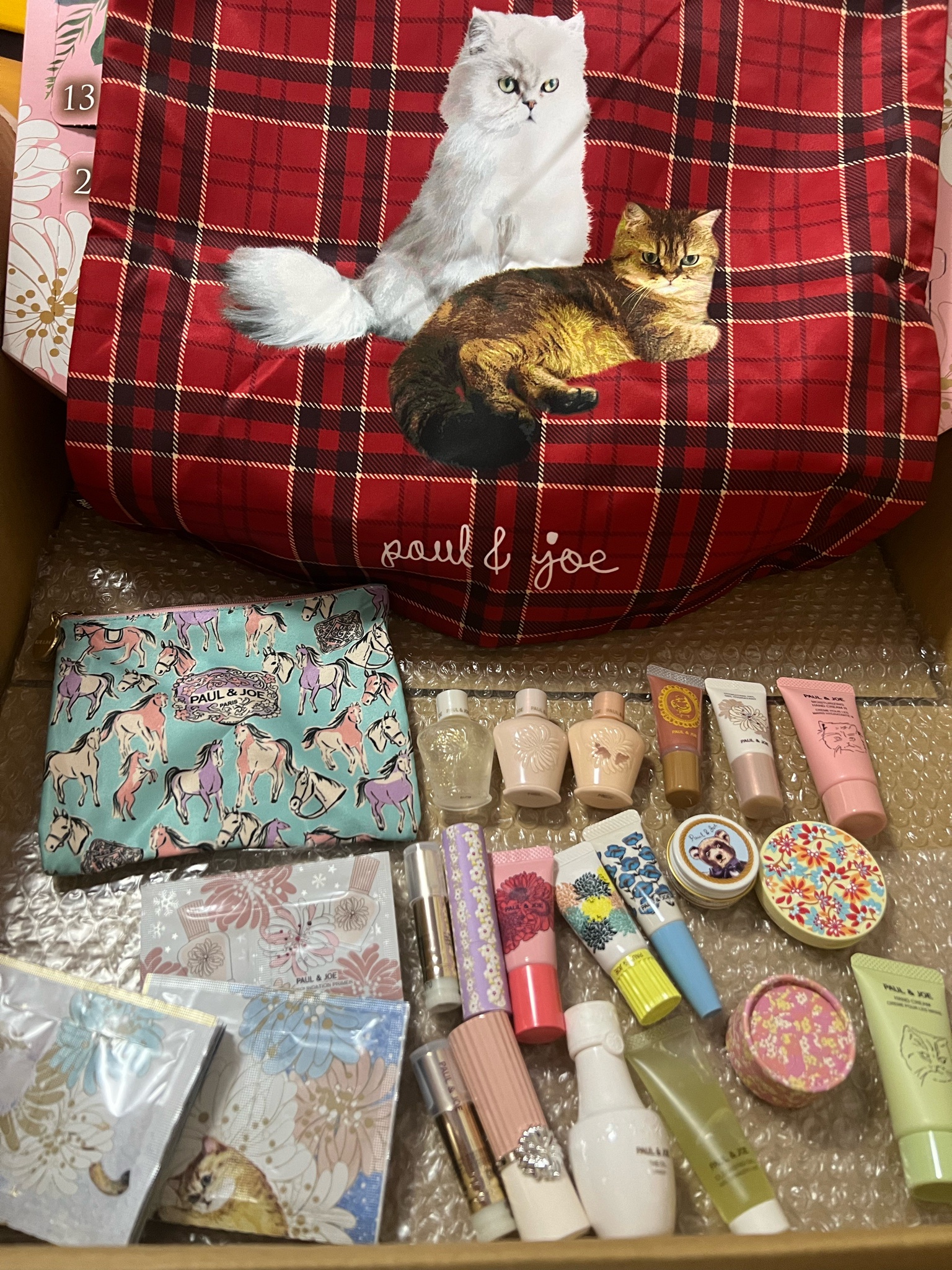 ポール ＆ ジョー / メイクアップ コレクション 2023の公式商品情報