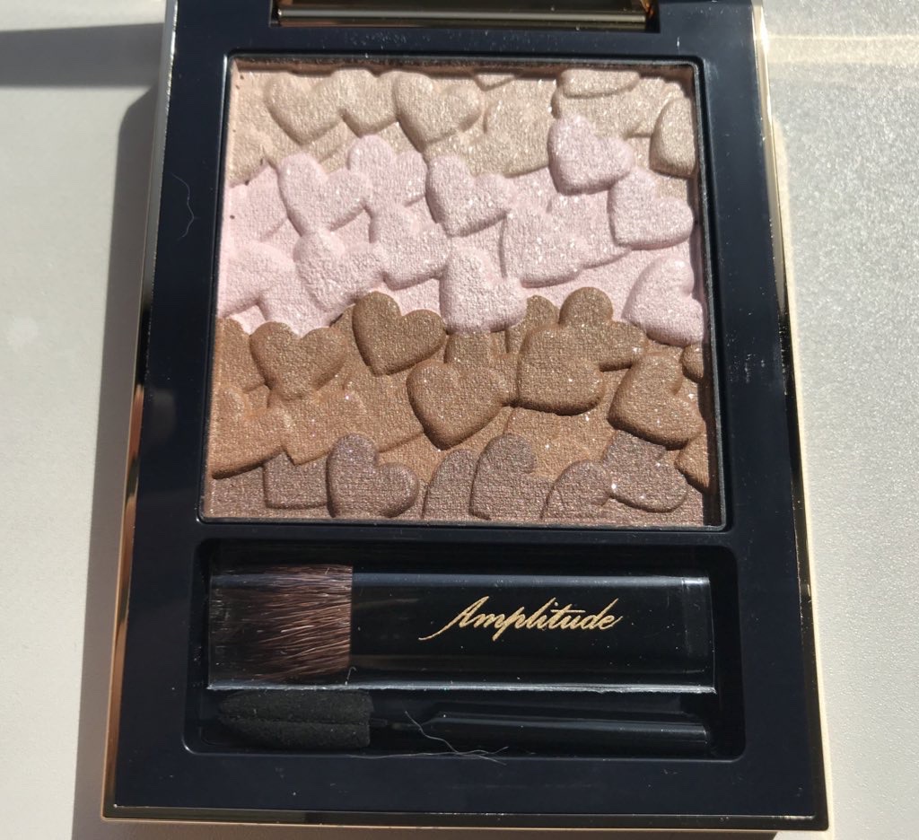 Amplitude(アンプリチュード) / アンプルラブ フォーアイズの公式商品