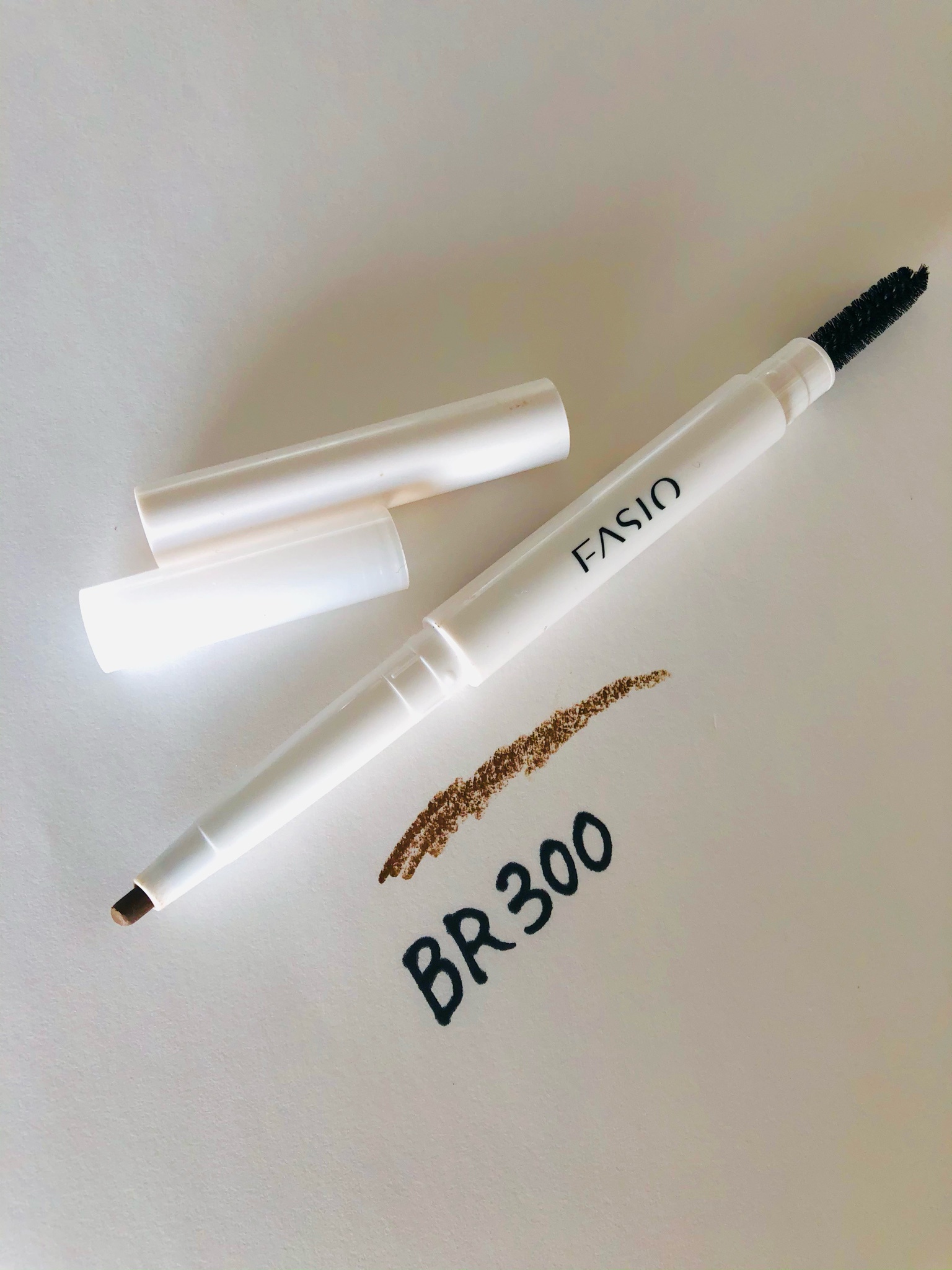 ファシオ / パワフルステイ アイブロウ ペンシル Dの公式商品情報