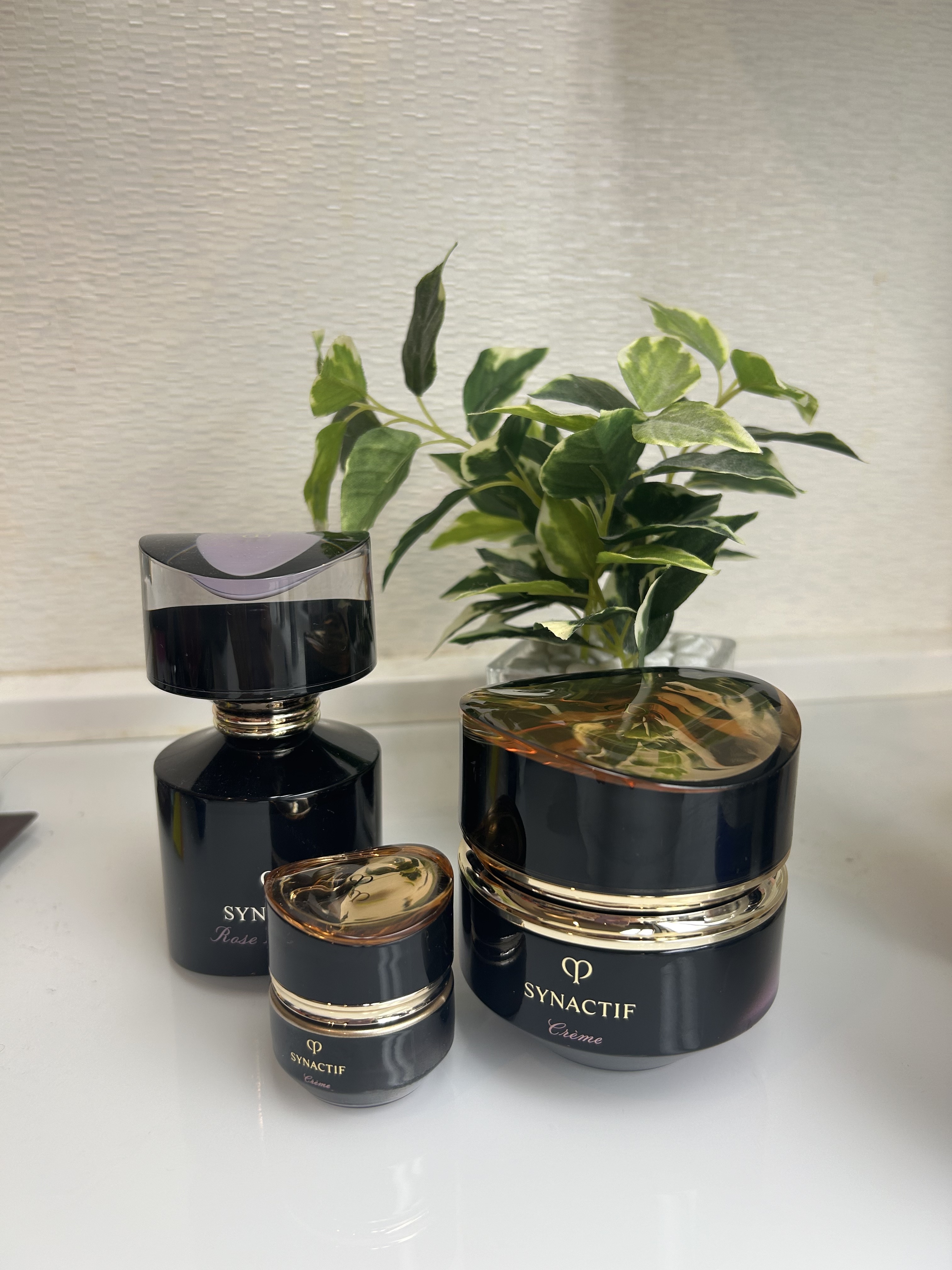 クレ・ド・ポー ボーテ シナクティフ / クレームnの公式商品情報