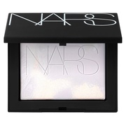 NARS / ライトリフレクティング プリズマティックパウダー 02555の公式