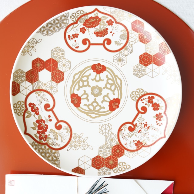 お正月の食器特集 – 新年を彩る縁起の良い器で華やかに | 四季折々の