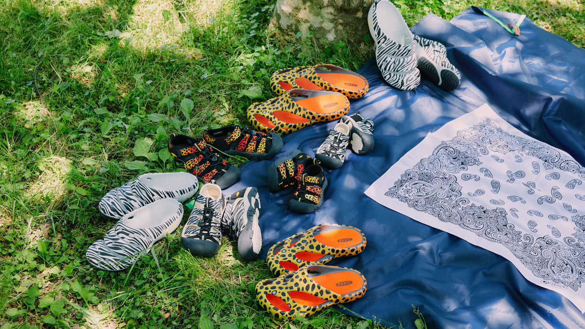 atmosとKEENによるコラボサンダルが6月10日(金)登場！ ｜ FLY