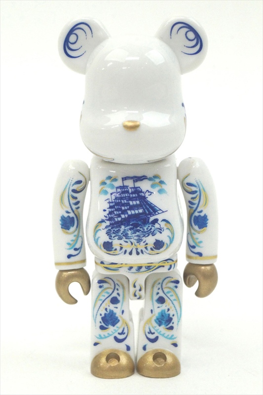 ベアブリック大図鑑 | おもちゃ・模型の買取サイト｜フリースタイル