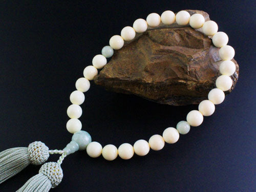 高級－念珠／約8mm（マンモスの牙／本翡翠） – 天然石の店 ふうちゃん