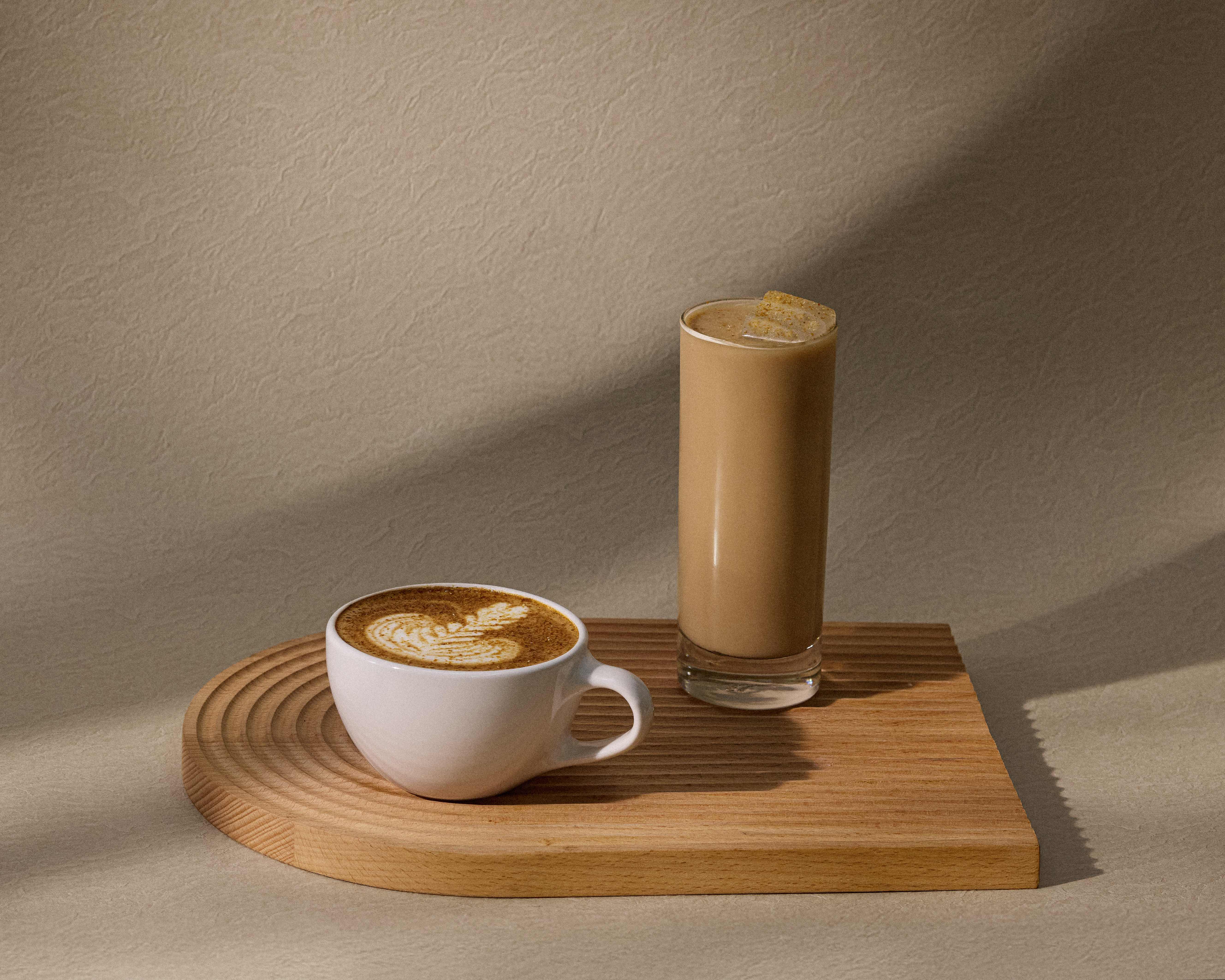 ブルーボトルコーヒー》×《マリメッコ》の人気コラボが再び