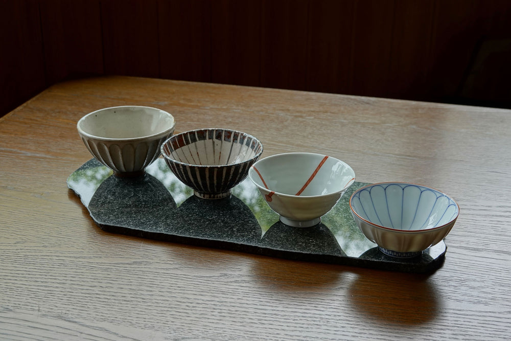 鼠志野十草飯碗 – FUFU JAPAN SELECTION