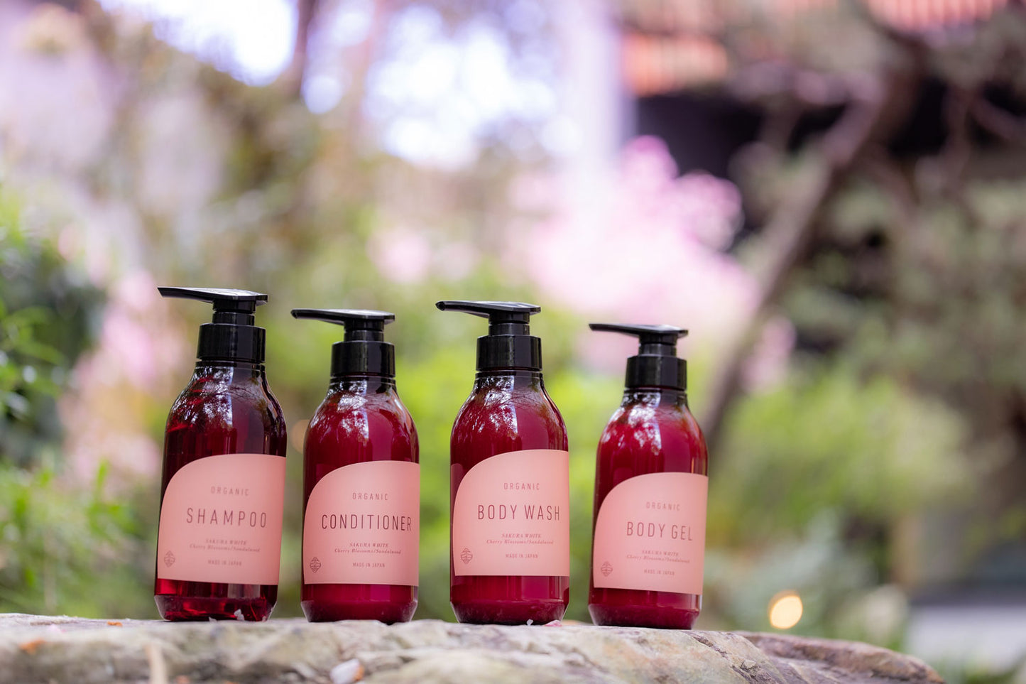 SAKURA WHITE BODY GEL(桜と白檀の香り) – FUFU JAPAN SELECTION