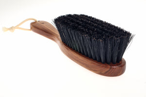 虎オリジナル黒豚毛 手植え洋服ブラシ – 藤本虎
