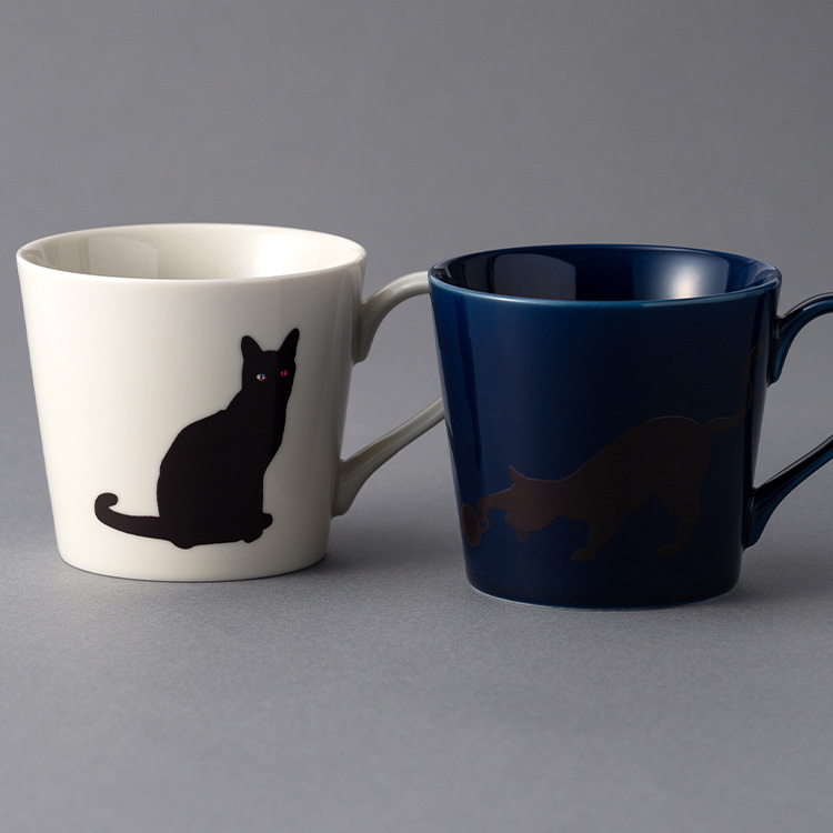 丸モ高木陶器】華猫のマグカップ 特別ペアセット（フジマキブルー/遊ぶ