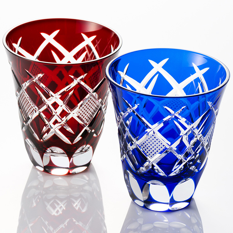 江戸切子 彩鳳】菱鱗重文様 ぐい呑 M-1075 | 藤巻百貨店