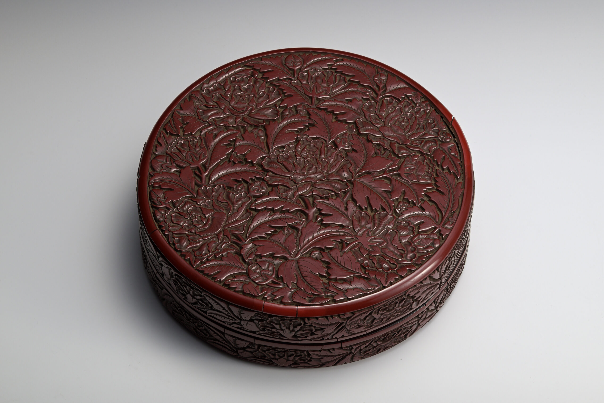 堆朱牡丹文大香合 | 藤田美術館 | FUJITA MUSEUM藤田美術館 | FUJITA