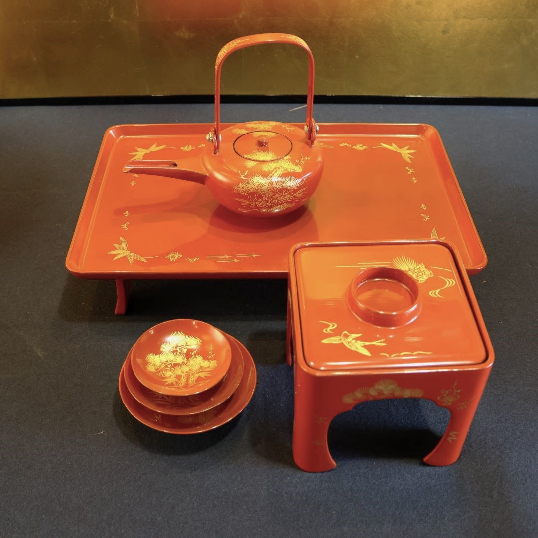 骨董品 高級輪島漆器 三つ組みの屠蘇器 松竹梅 鍍金