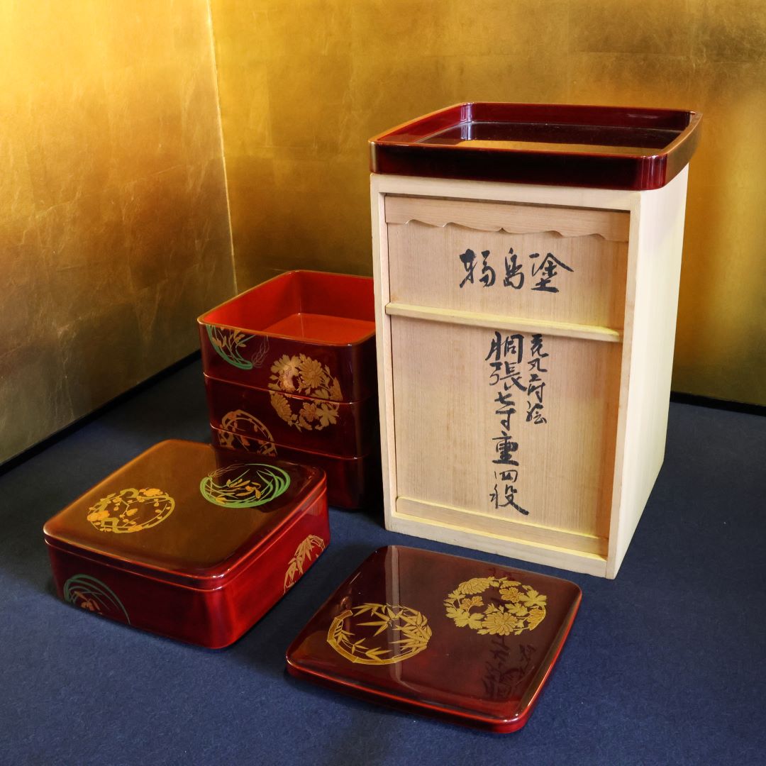骨董品 輪島塗 重箱 花丸蒔絵 胴張七寸重四段