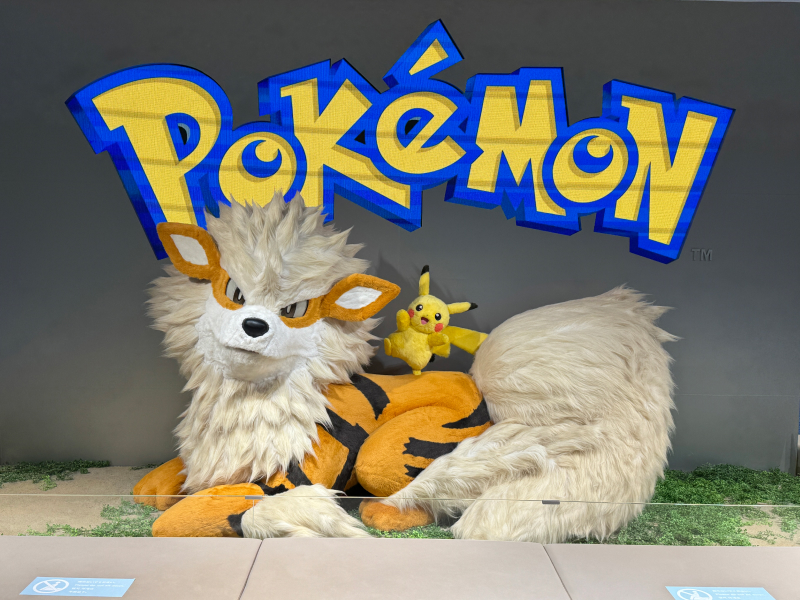 ポケモンセンターオキナワ｜限定グッズやウインディの迫力がすごい