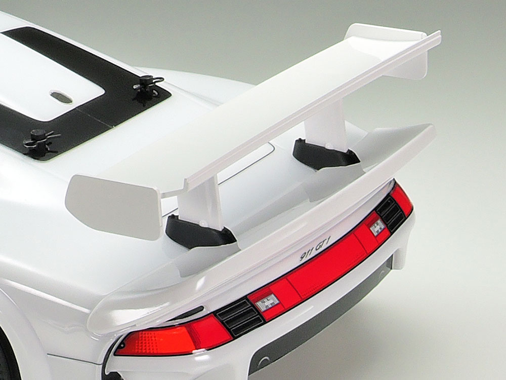 タミヤ 1/10RC ポルシェ911GT1ストリート1996 (TA03R-Sシャーシ) 47443