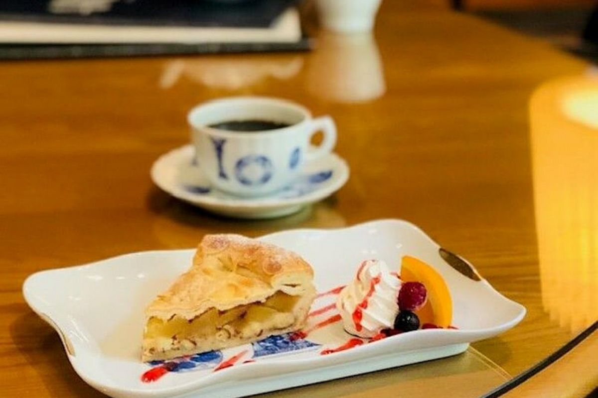 ブルーチャイナ 角サンドイッチトレイ | 有田焼 深川製磁｜公式