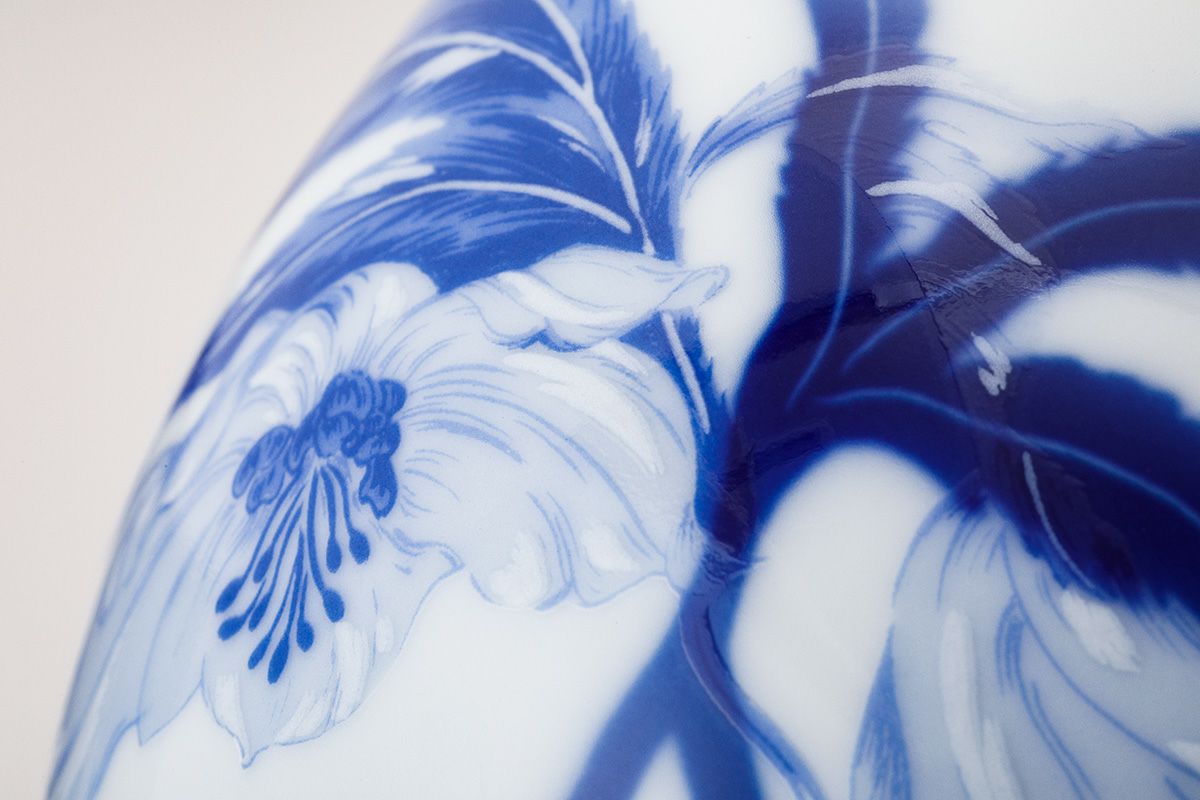 オリエンタルブルー ヌーボー9号花生 | 有田焼 深川製磁｜公式