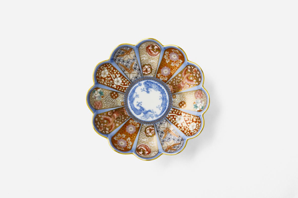 染錦金彩鳳凰 菊割中皿 | 有田焼 深川製磁｜公式オンラインストア