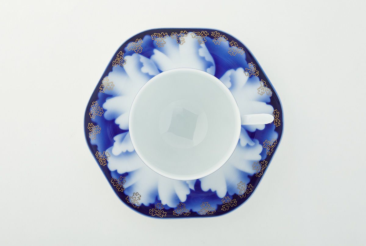 牡丹金ミル 高台コーヒー碗皿 | 有田焼 深川製磁｜公式オンラインストア