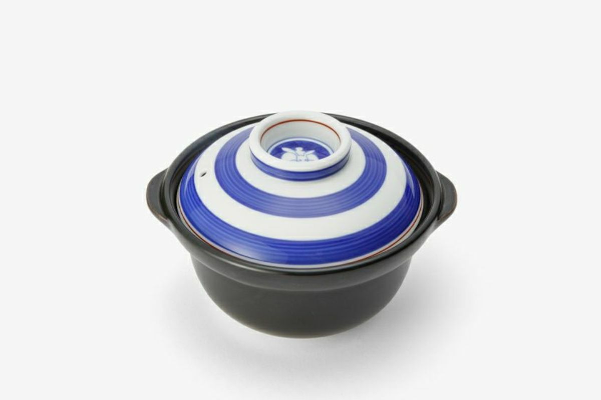 月見うさぎ 3号土鍋（直火専用） | 有田焼 深川製磁｜公式オンラインストア