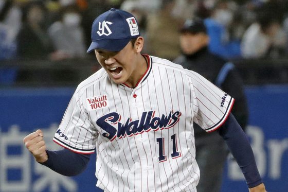 ヤクルト奥川恭伸、プロ初完投初完封 CS初戦で