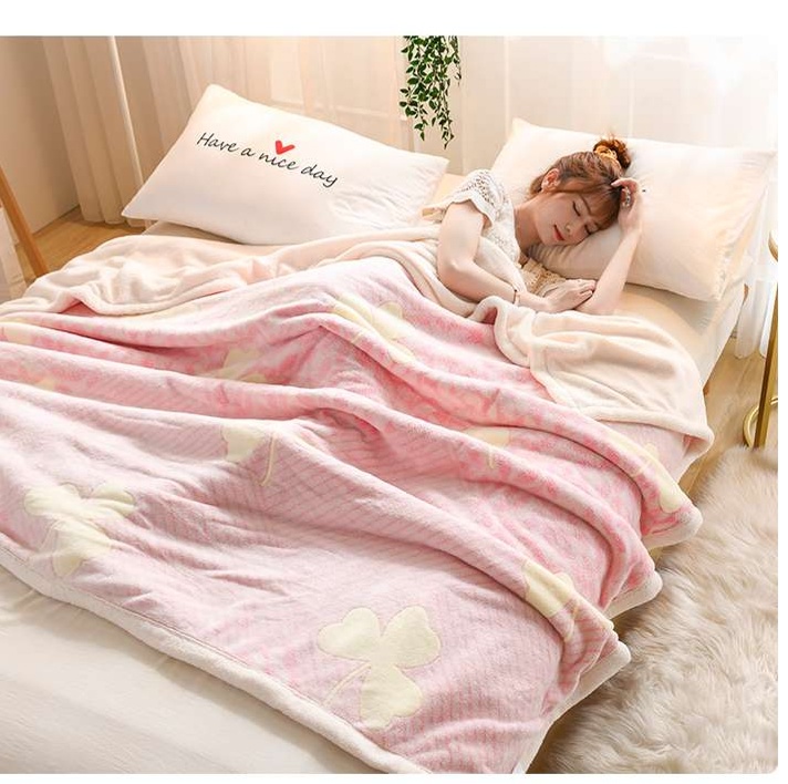 ふわもこいちごブランケット かわいい|ブランケット専門通販