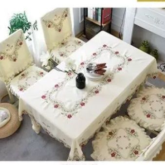 テーブルクロス 花柄刺繍レース縁取り上品テーブルクロス 布|テーブル