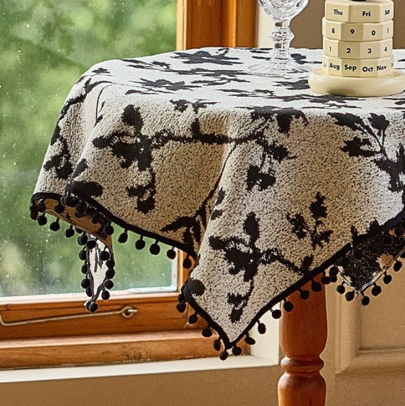 テーブルクロス 花模様シルエット織りテーブルクロス布 布|テーブル