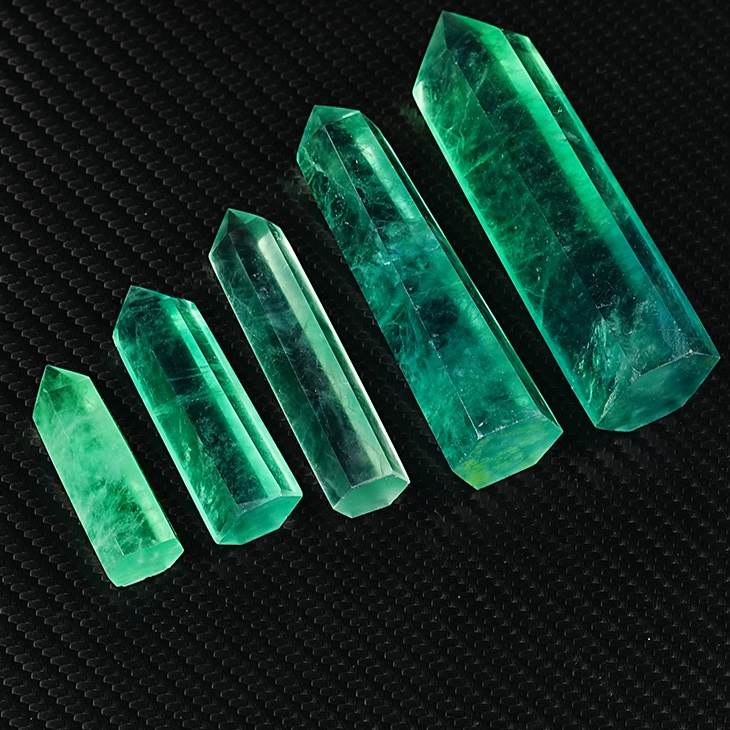 フローライトグリーンタワー 天然石蛍石六角柱 ハ行|天然石