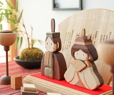 旭川家具 ササキ工芸木製ひな人形DX(デラックス）セット 【 国産 無垢